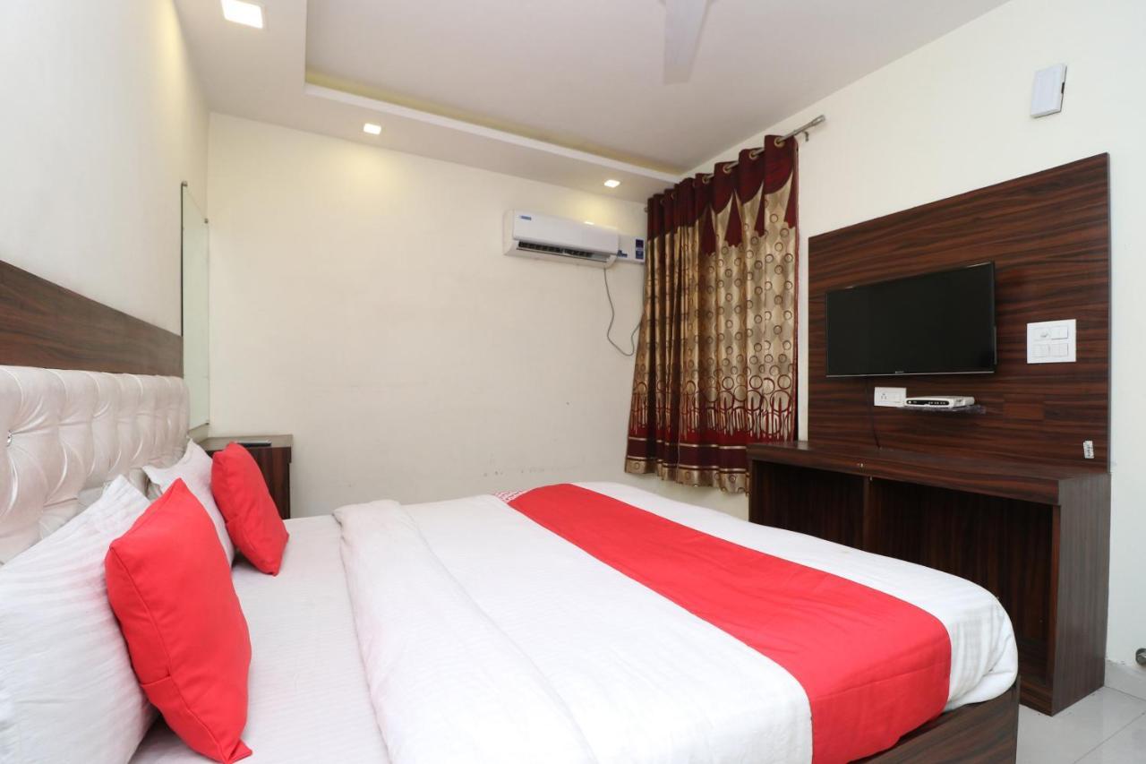 Hotel Golden Heart Αμριτσάρ Εξωτερικό φωτογραφία
