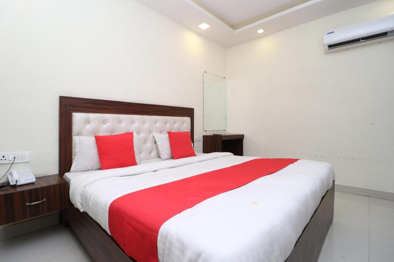 Hotel Golden Heart Αμριτσάρ Εξωτερικό φωτογραφία